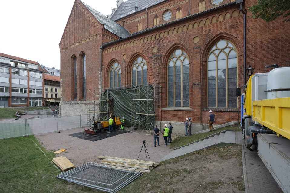 Soil compaction and foundation stabilization of the Riga Cathedral, a UNESCO World Heritage Site